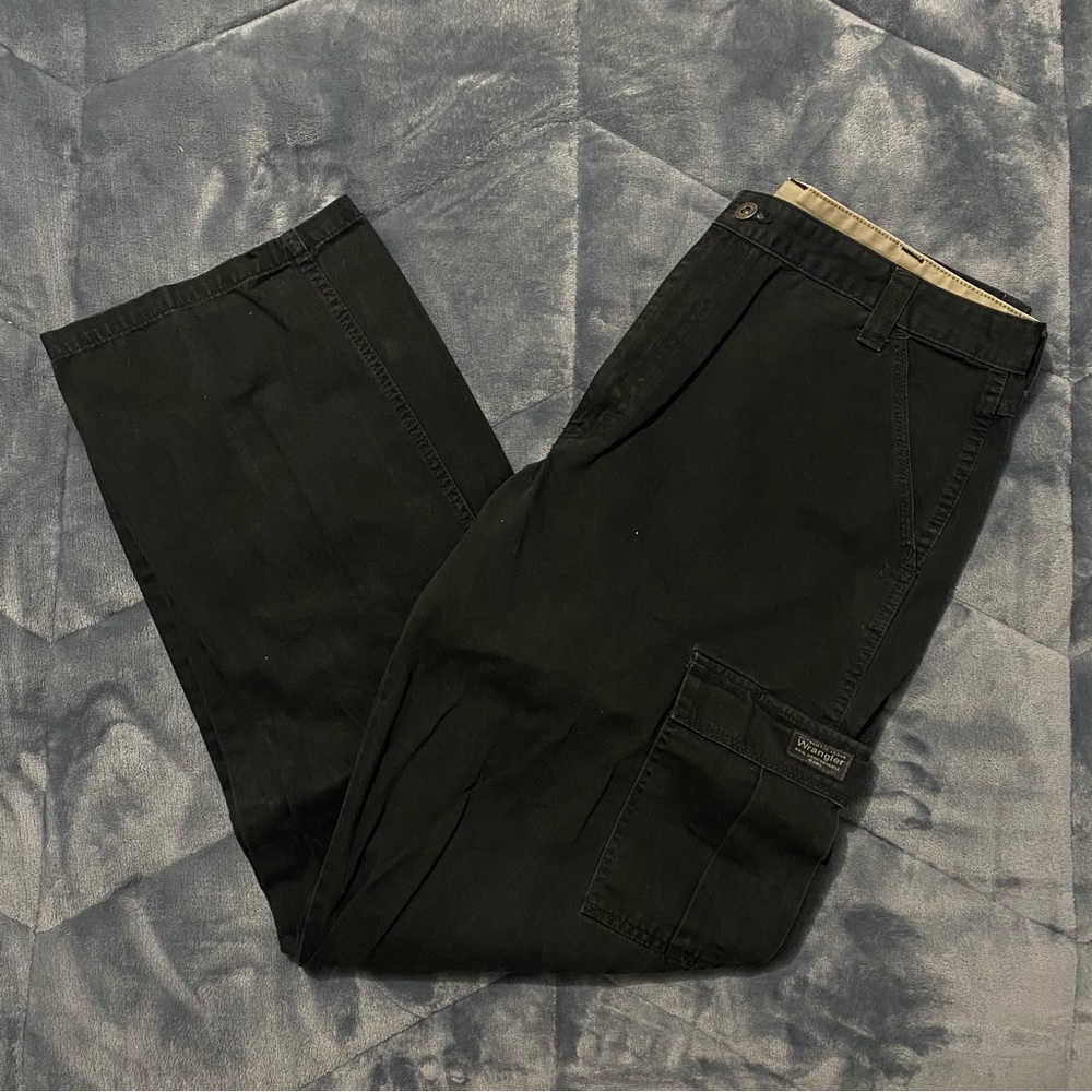 wrangler black cargos 34x34